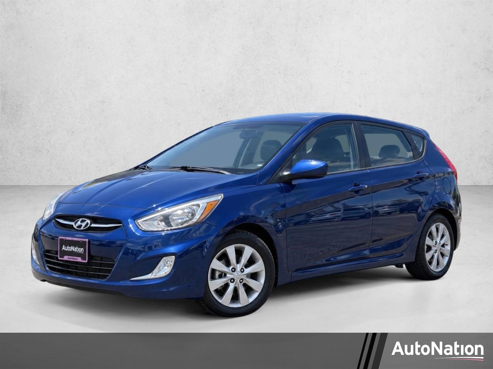 Used 2014 Hyundai Accent SE Hatchback