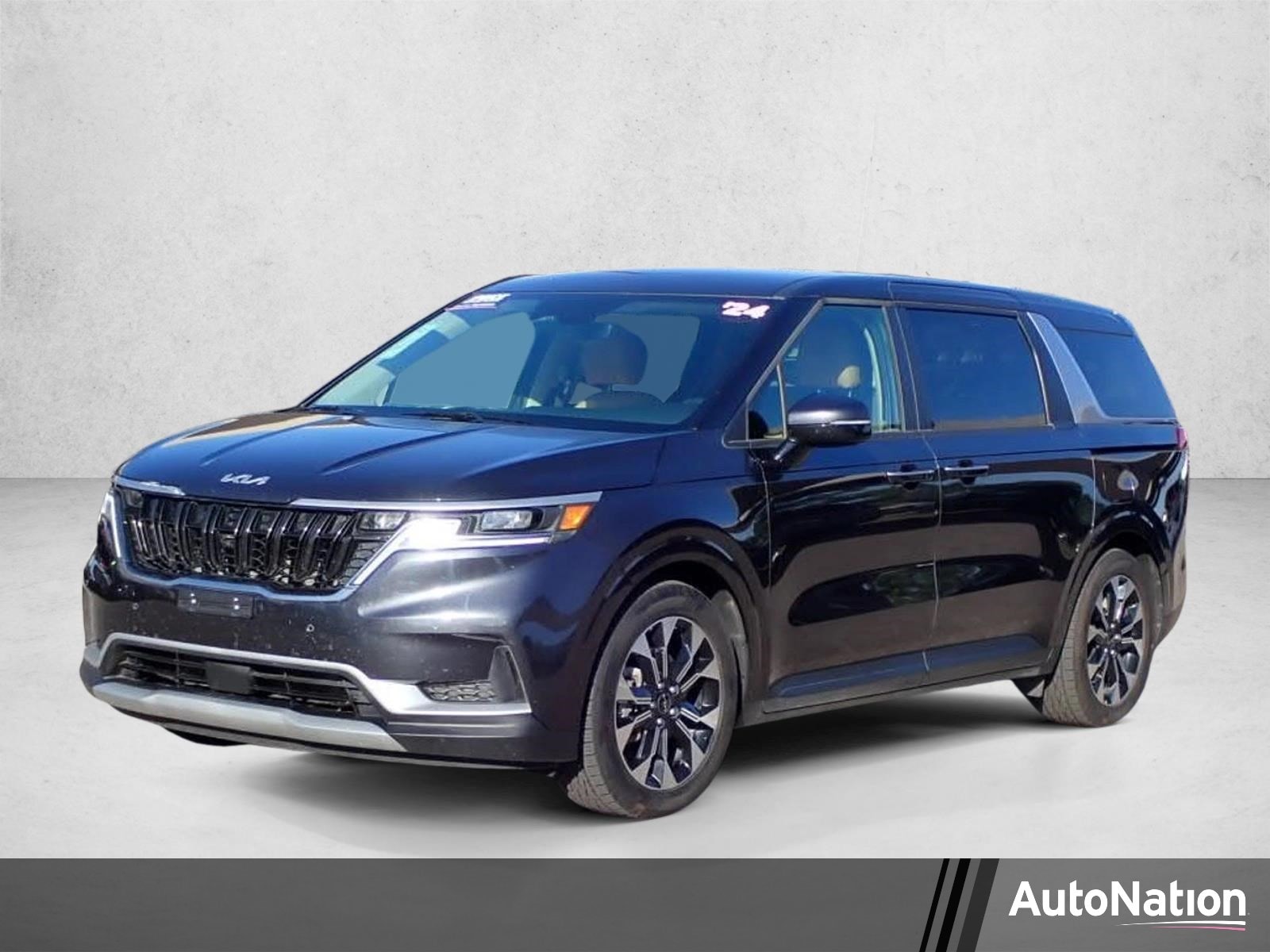 2024 Kia Carnival EX