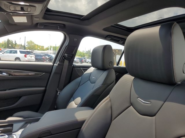 2026 Cadillac CT5 Sport - Photo 10
