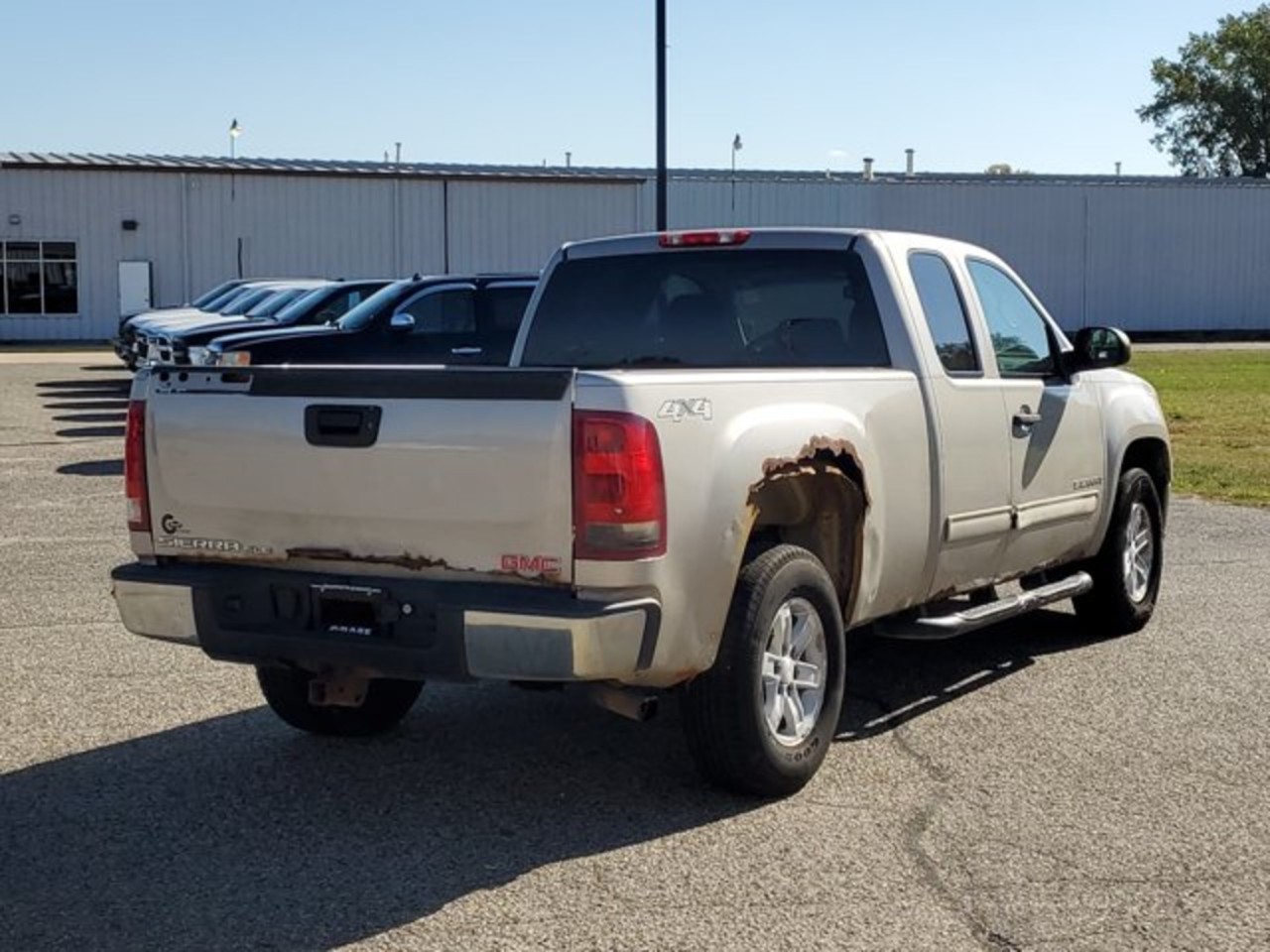 Used 2009 GMC Sierra 1500 SLE Pickup Truck