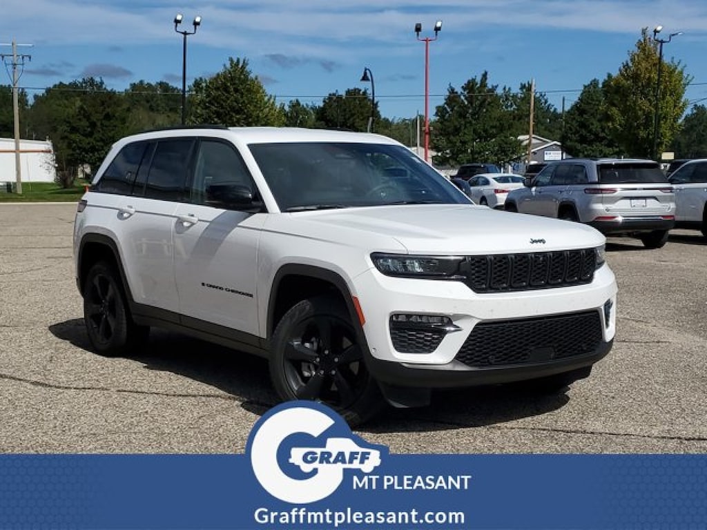 Used 2023 Jeep Grand Cherokee Limited SUV