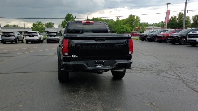 2026 Chevrolet Colorado Trail Boss - Photo 7