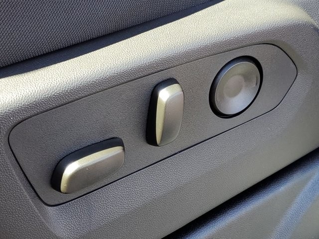 2026 Chevrolet Tahoe LS - Photo 33