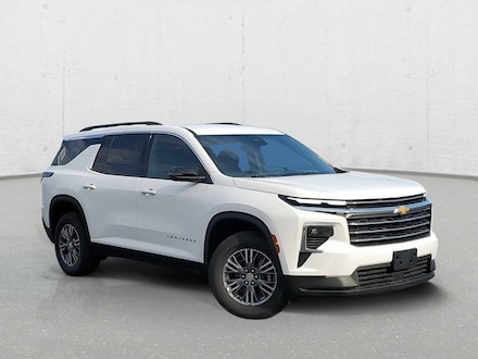 2026 Chevrolet Traverse LT SUV