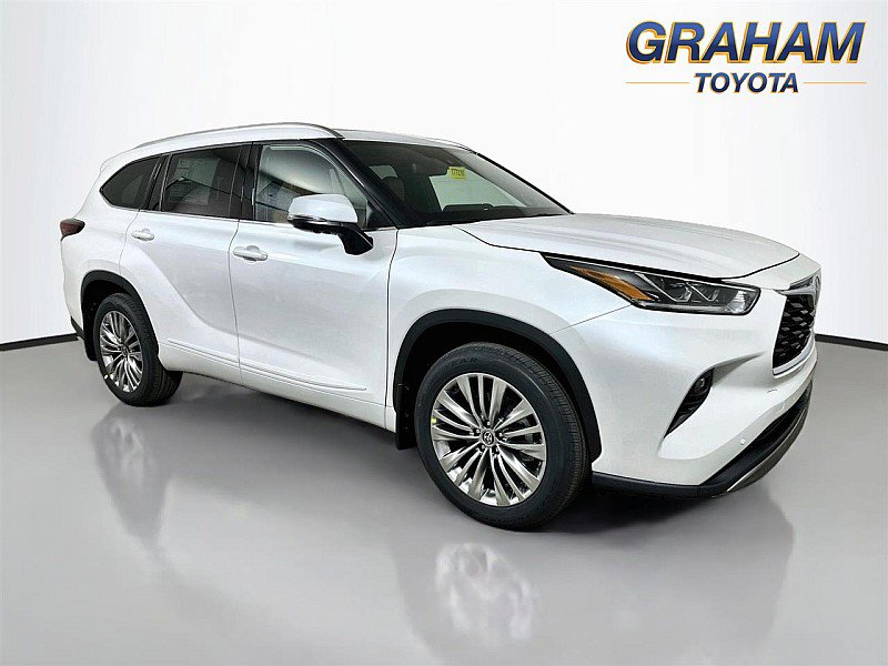 2026 Toyota Highlander SUV 