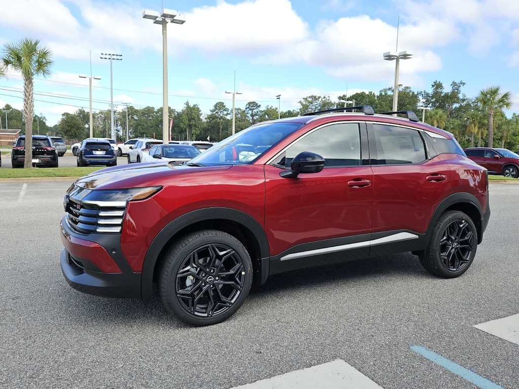 New 2027 Nissan Kicks SR Crossover