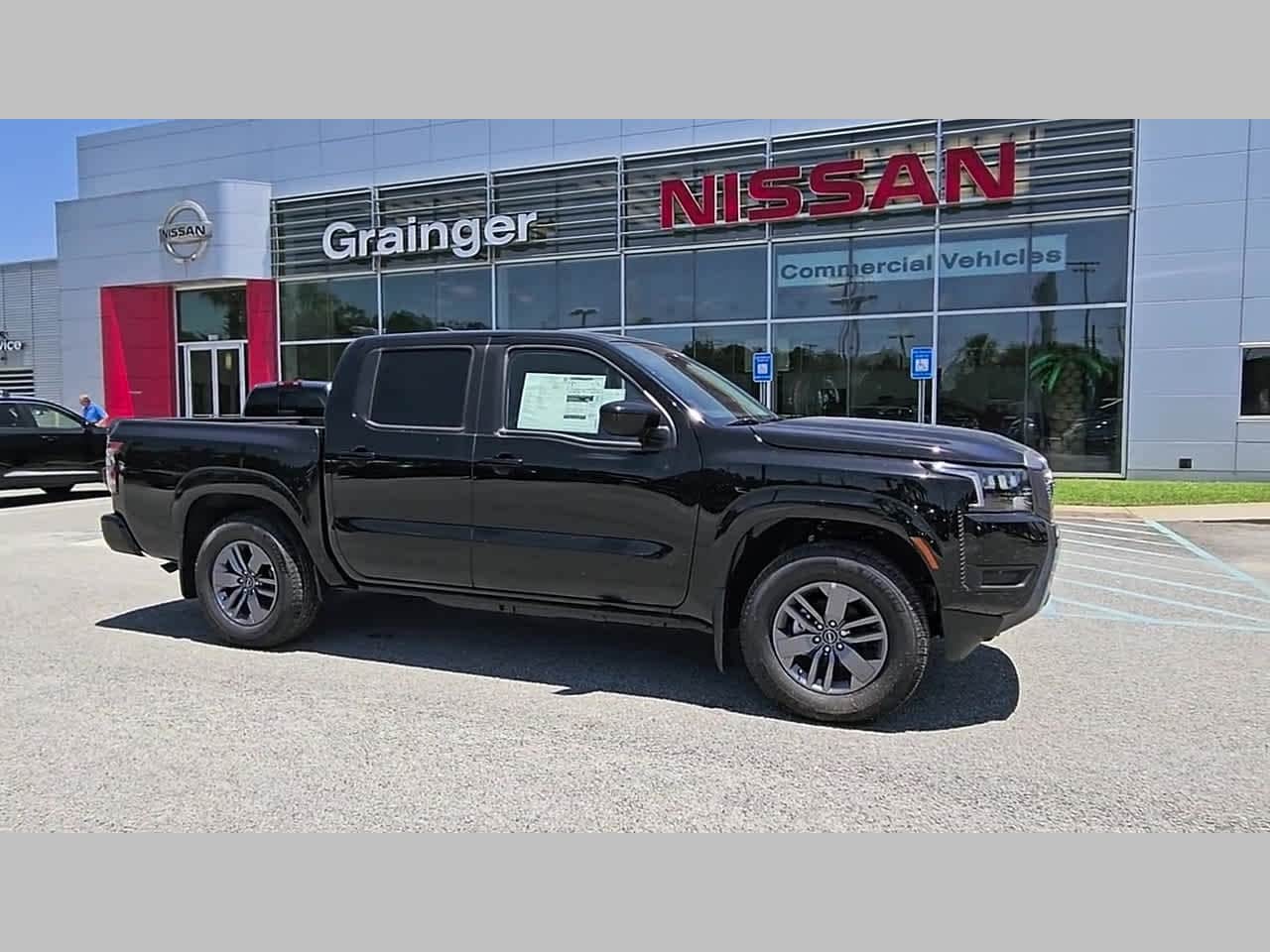 2026 Nissan Frontier SV - Photo 36