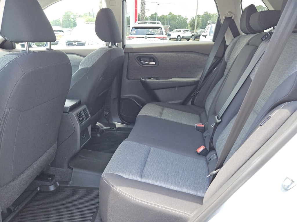 Used 2023 Nissan Rogue SV SUV