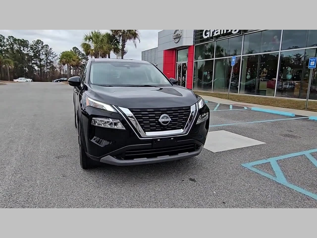 2023 Nissan Rogue SV - Photo 20