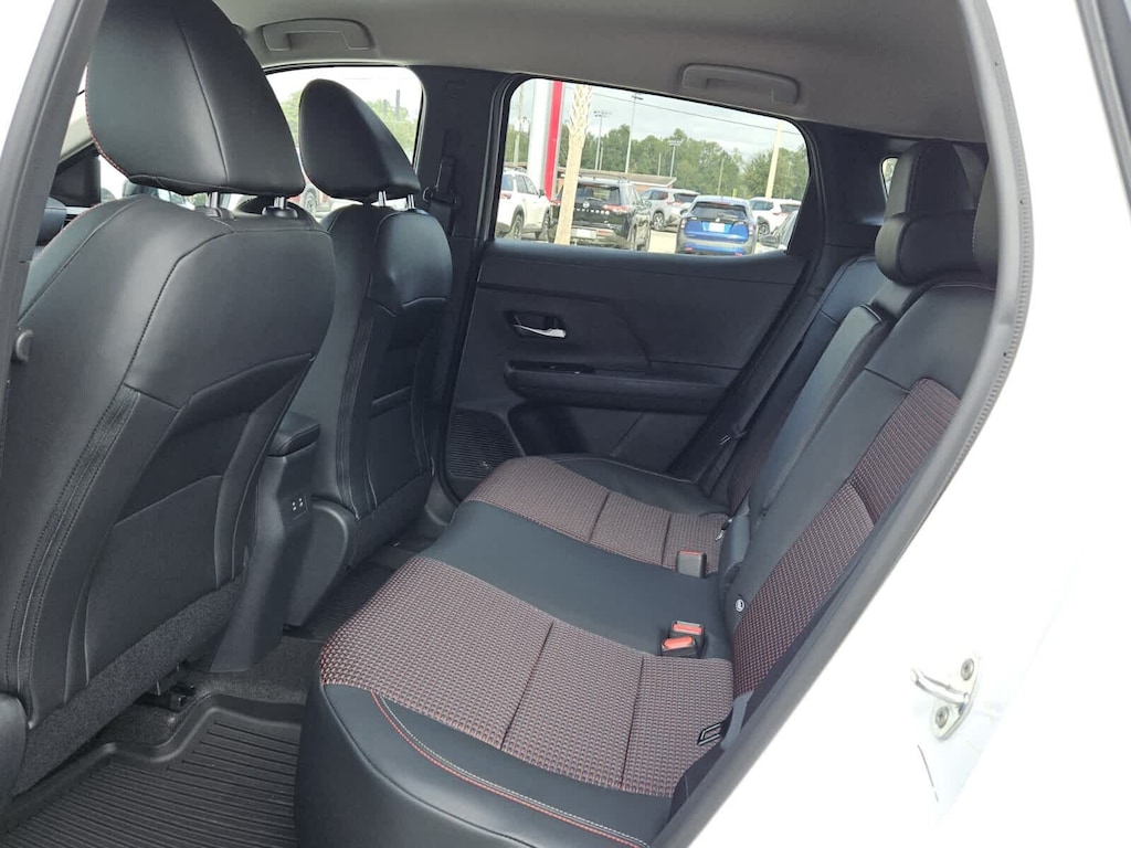 New 2027 Nissan Kicks SR Crossover