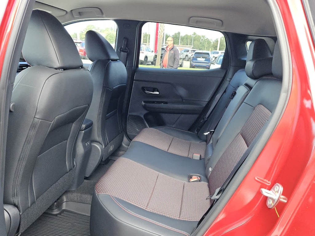 New 2027 Nissan Kicks SR Crossover