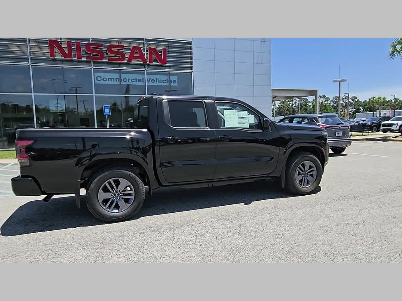 2026 Nissan Frontier SV - Photo 33