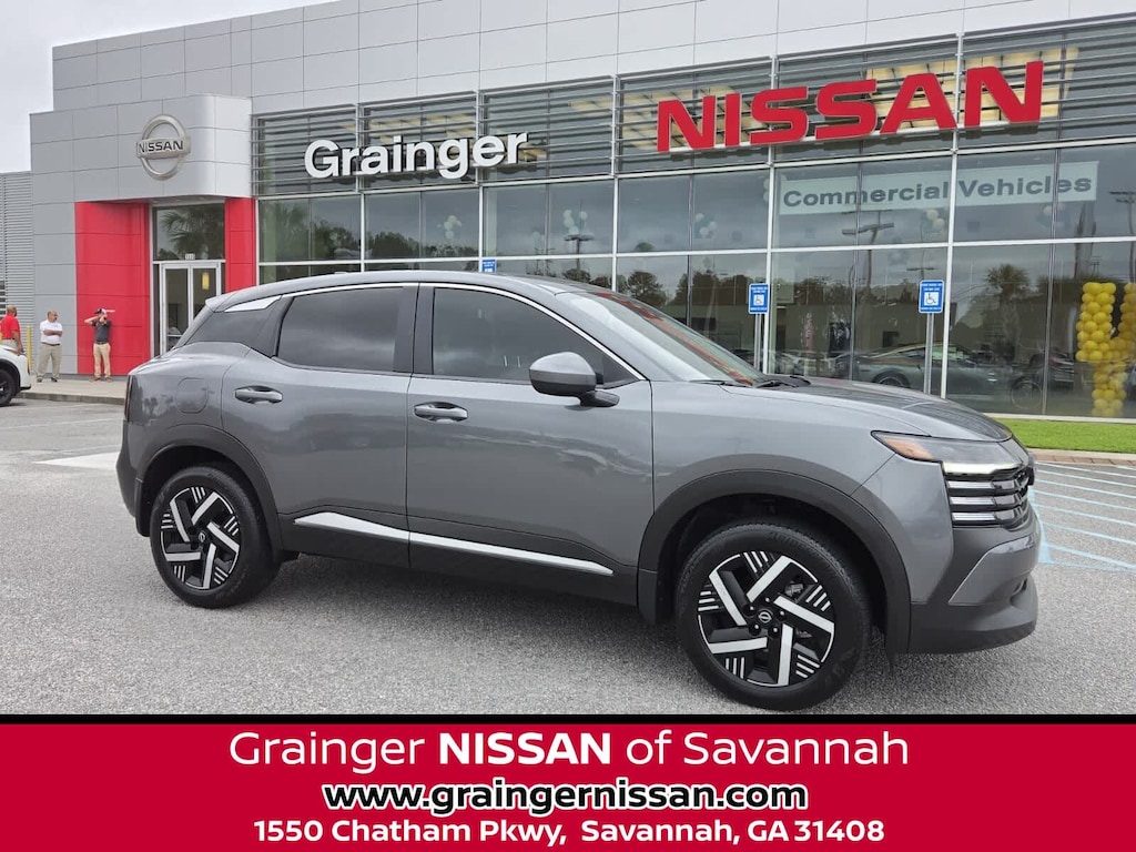 Used 2025 Nissan Kicks SV SUV