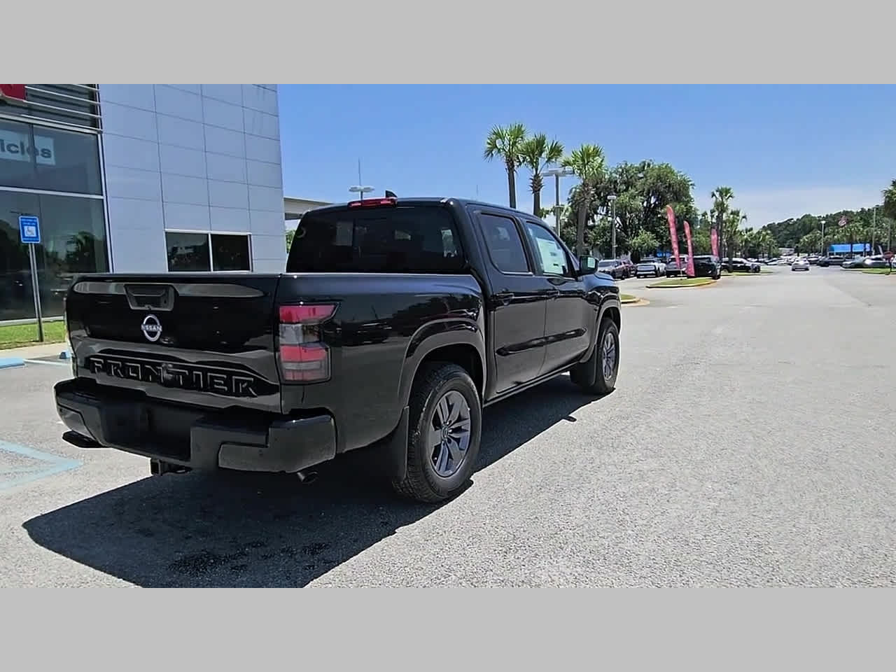 2026 Nissan Frontier SV - Photo 31