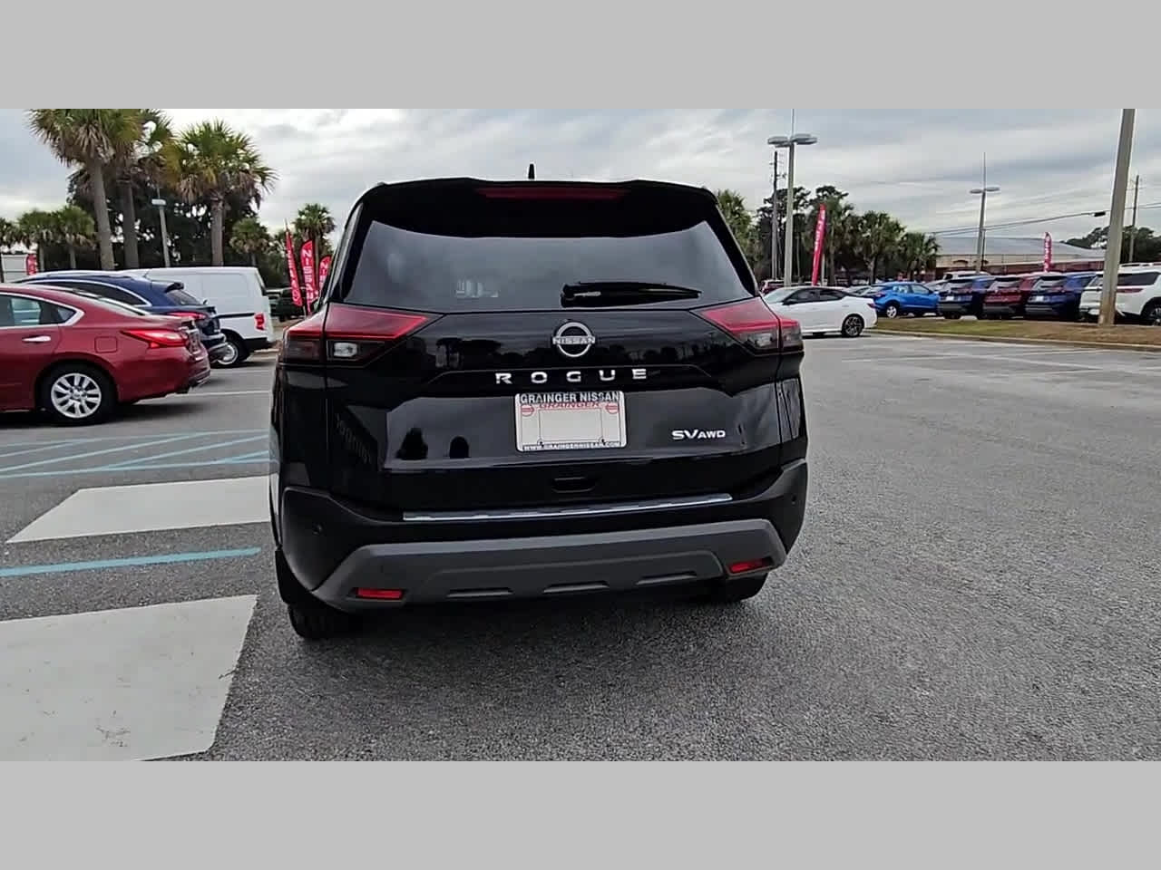 2023 Nissan Rogue SV - Photo 31