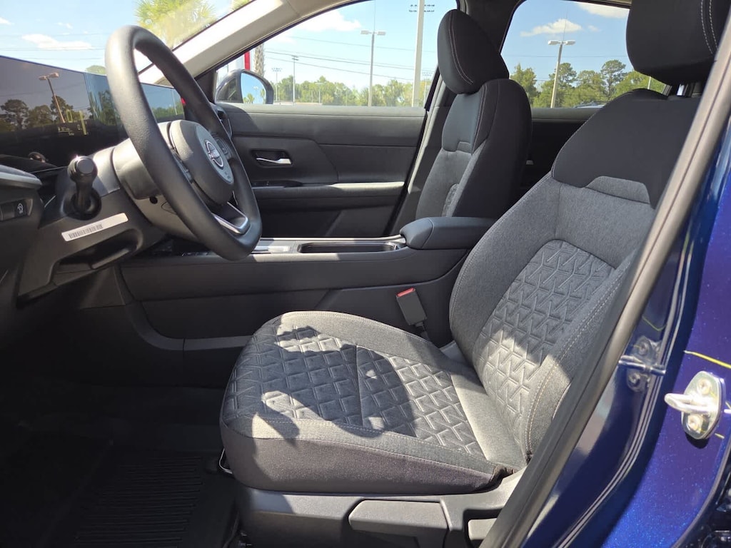 New 2027 Nissan Kicks SV Crossover