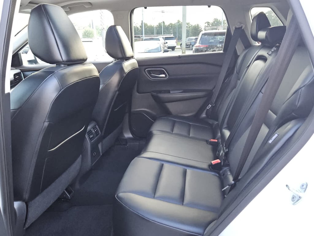 Used 2021 Nissan Rogue SV SUV