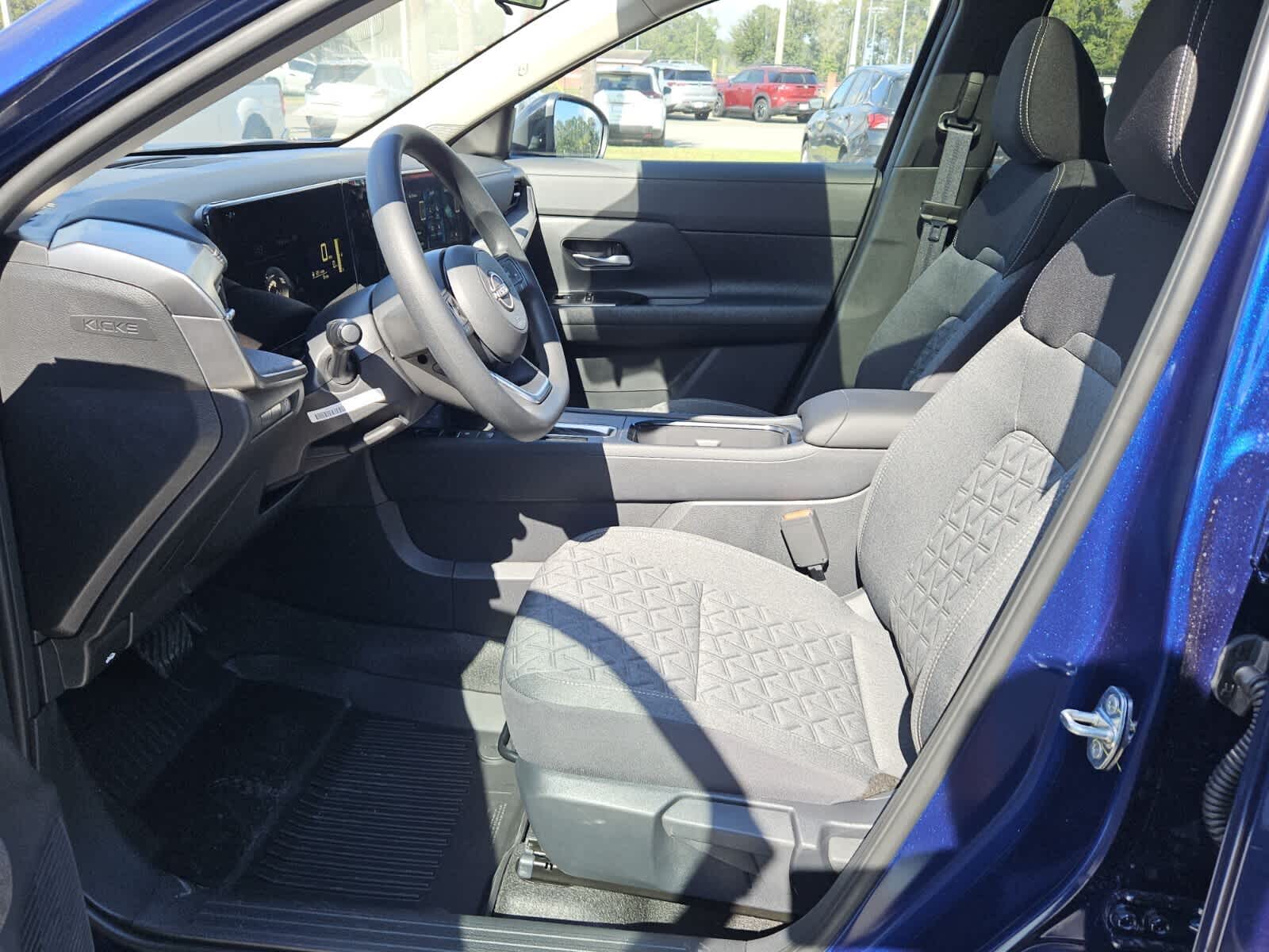 New 2027 Nissan Kicks SV Crossover