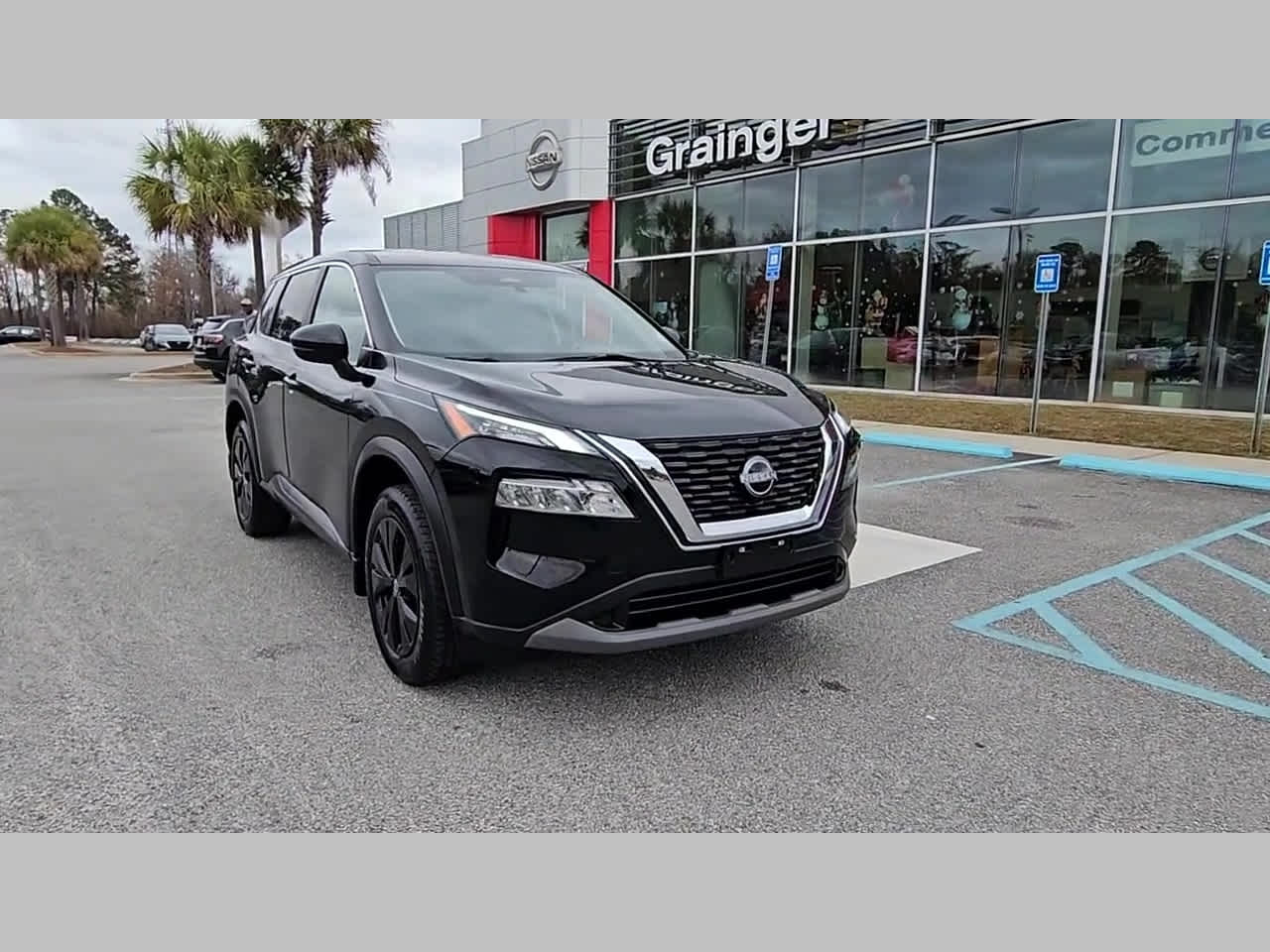 2023 Nissan Rogue SV - Photo 19
