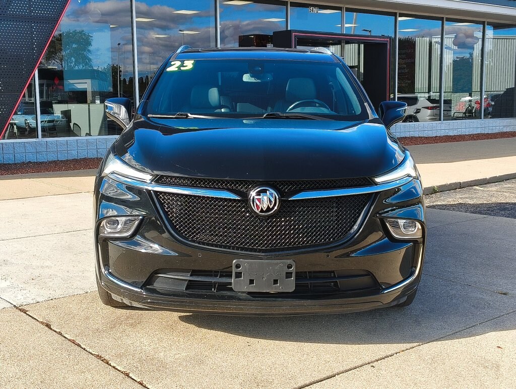 Used 2023 Buick Enclave Essence SUV
