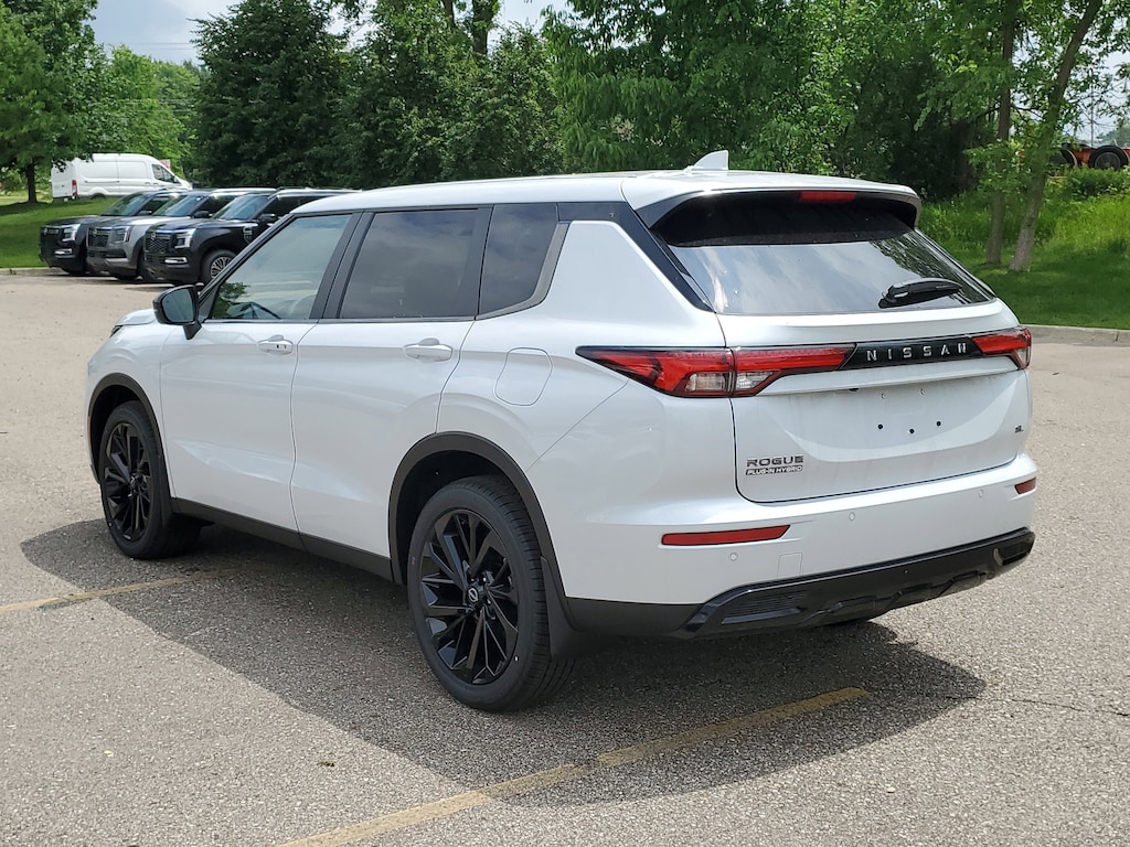 New 2026 Nissan Rogue Plug-In Hybrid SL SUV