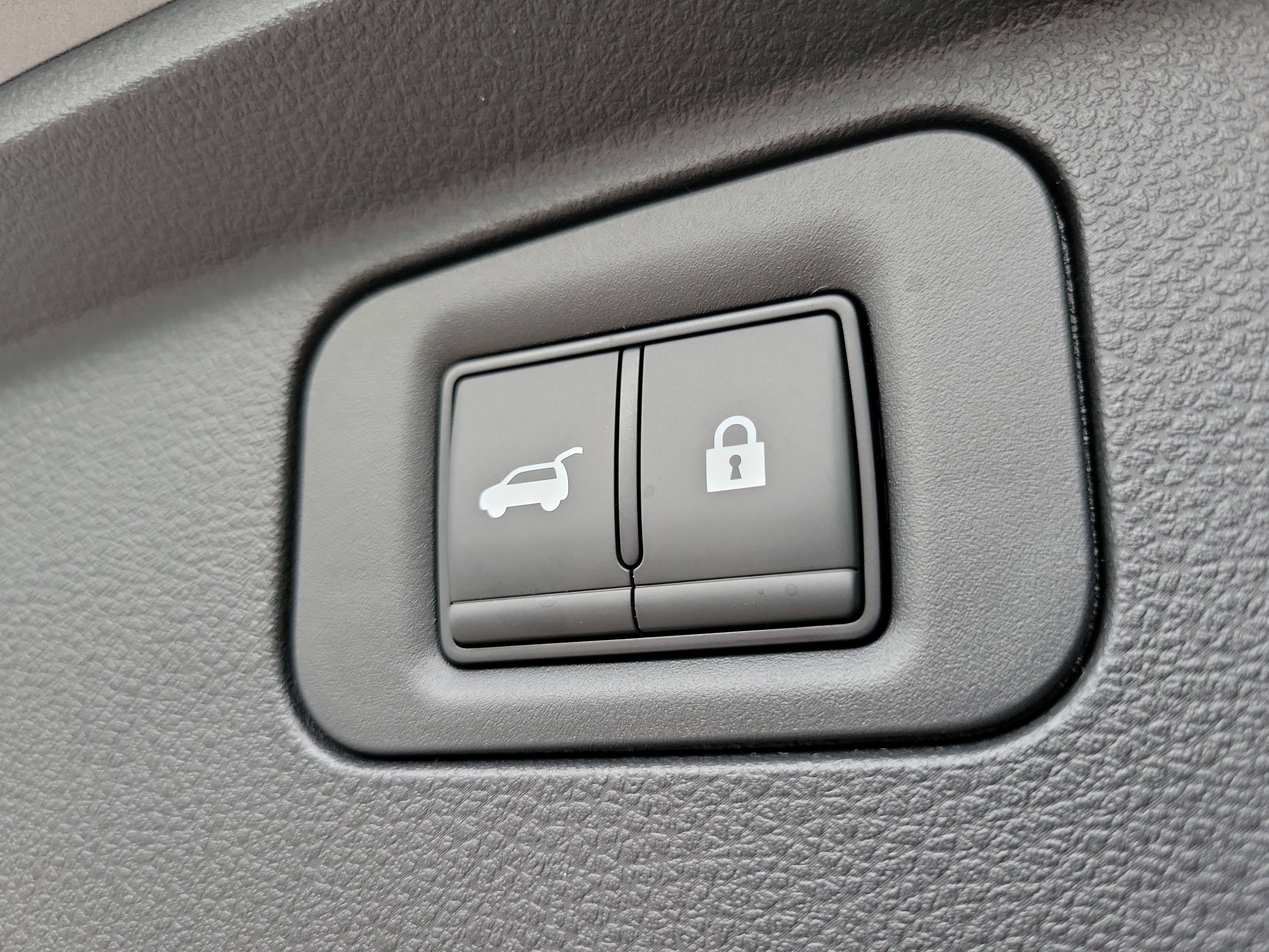 2025 Nissan Armada Platinum - Photo 32