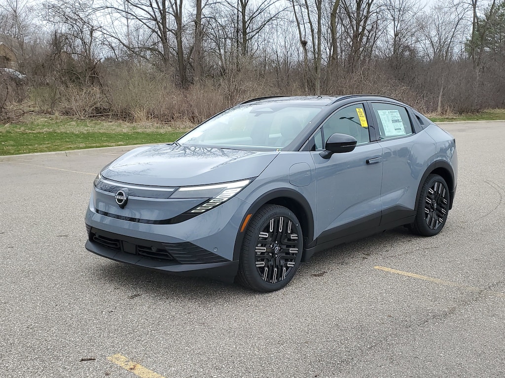 New 2026 Nissan LEAF PLATINUM+ SUV