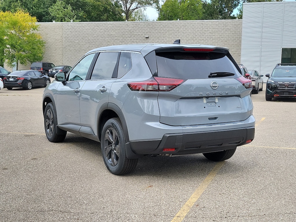New 2026 Nissan Rogue SV SUV