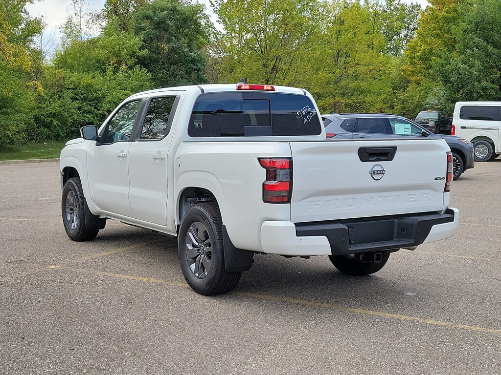New 2026 Nissan Frontier SV Truck Crew Cab