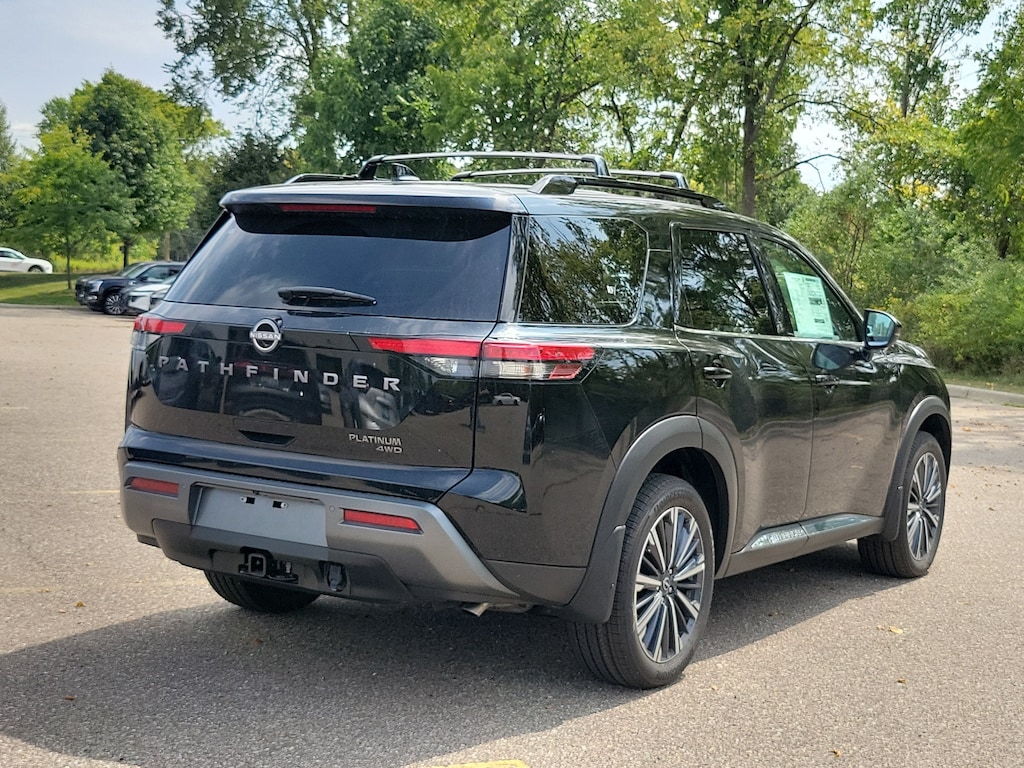 New 2026 Nissan Pathfinder Platinum SUV
