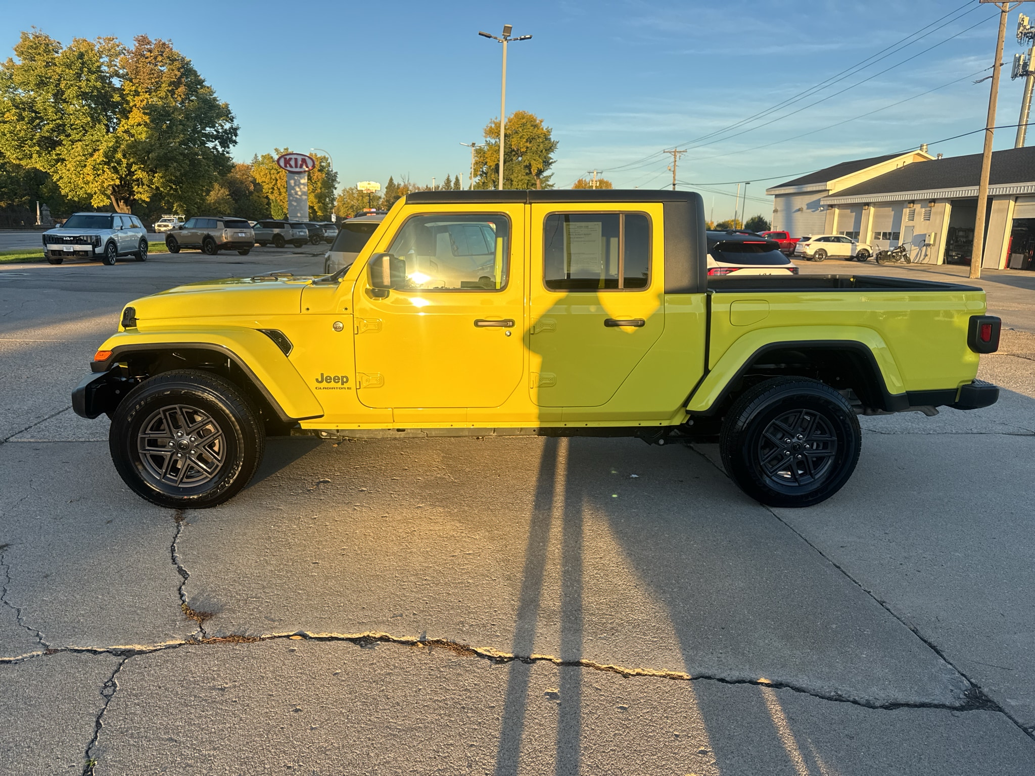 2024 Jeep Gladiator