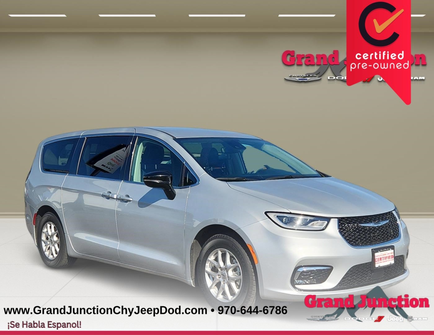 2024 Chrysler Pacifica Touring L