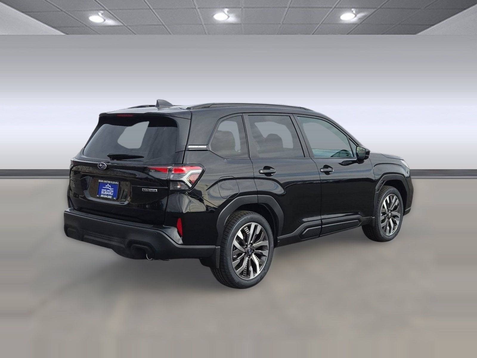 2026 Subaru Forester Touring - Photo 9
