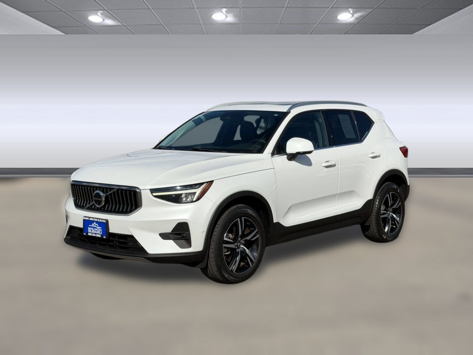 2023 Volvo XC40