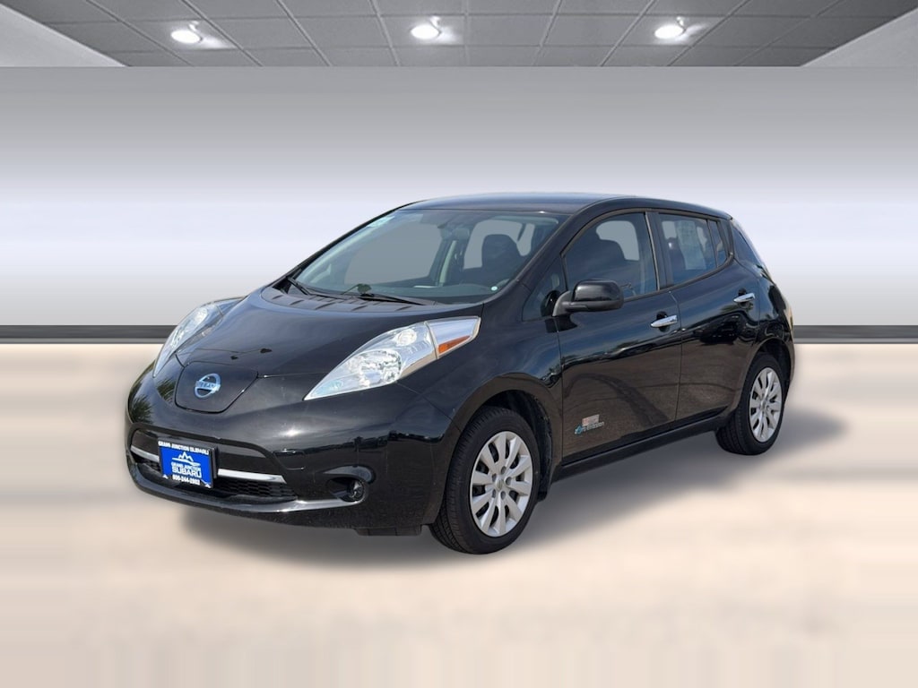 Used 2017 Nissan LEAF S Hatchback
