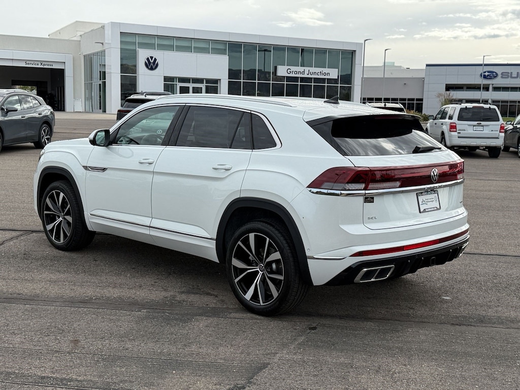 New 2026 Volkswagen Atlas Cross Sport SEL Premium R-Line SUV