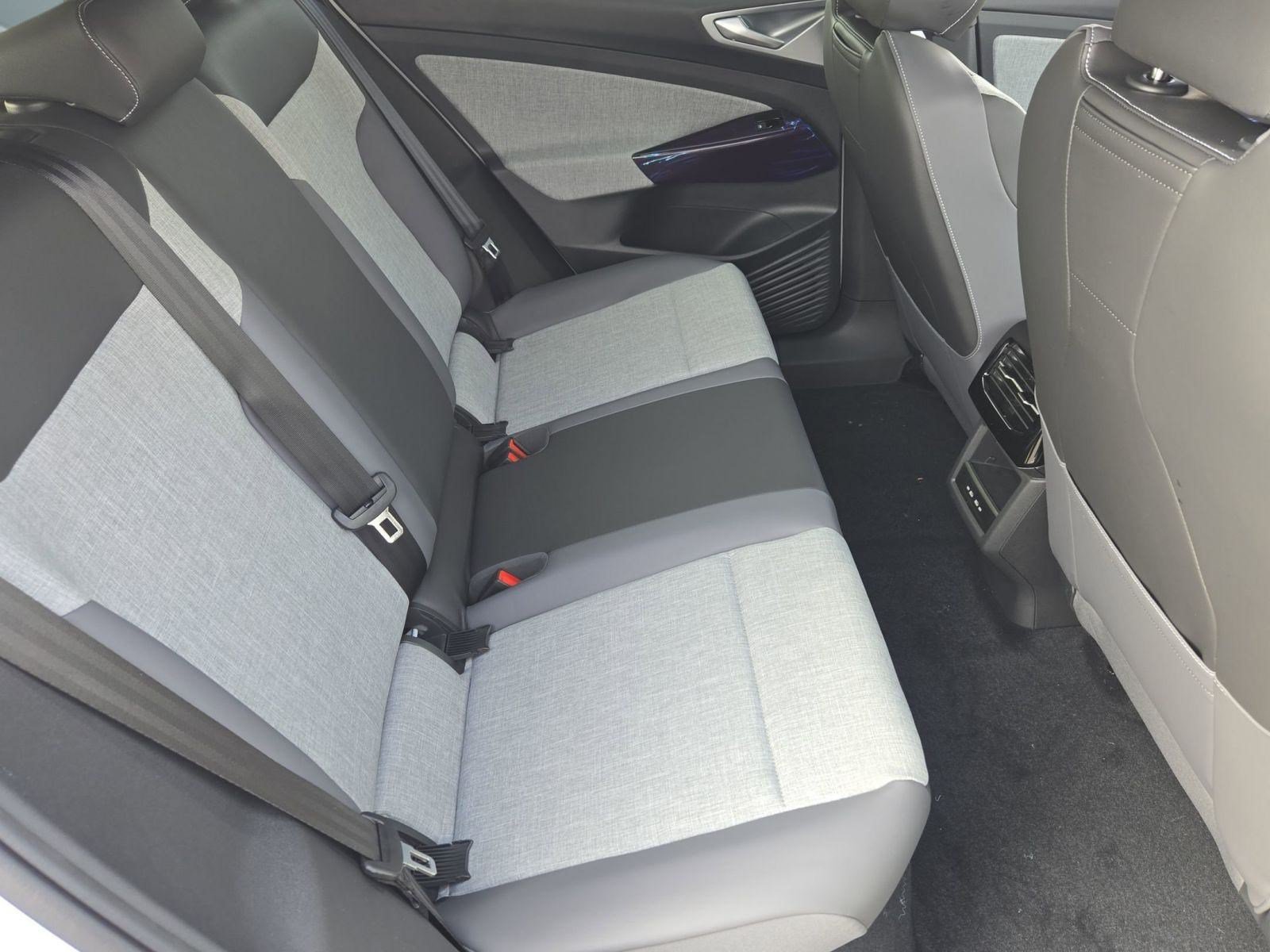 2026 Volkswagen ID.4 PRO - Photo 22