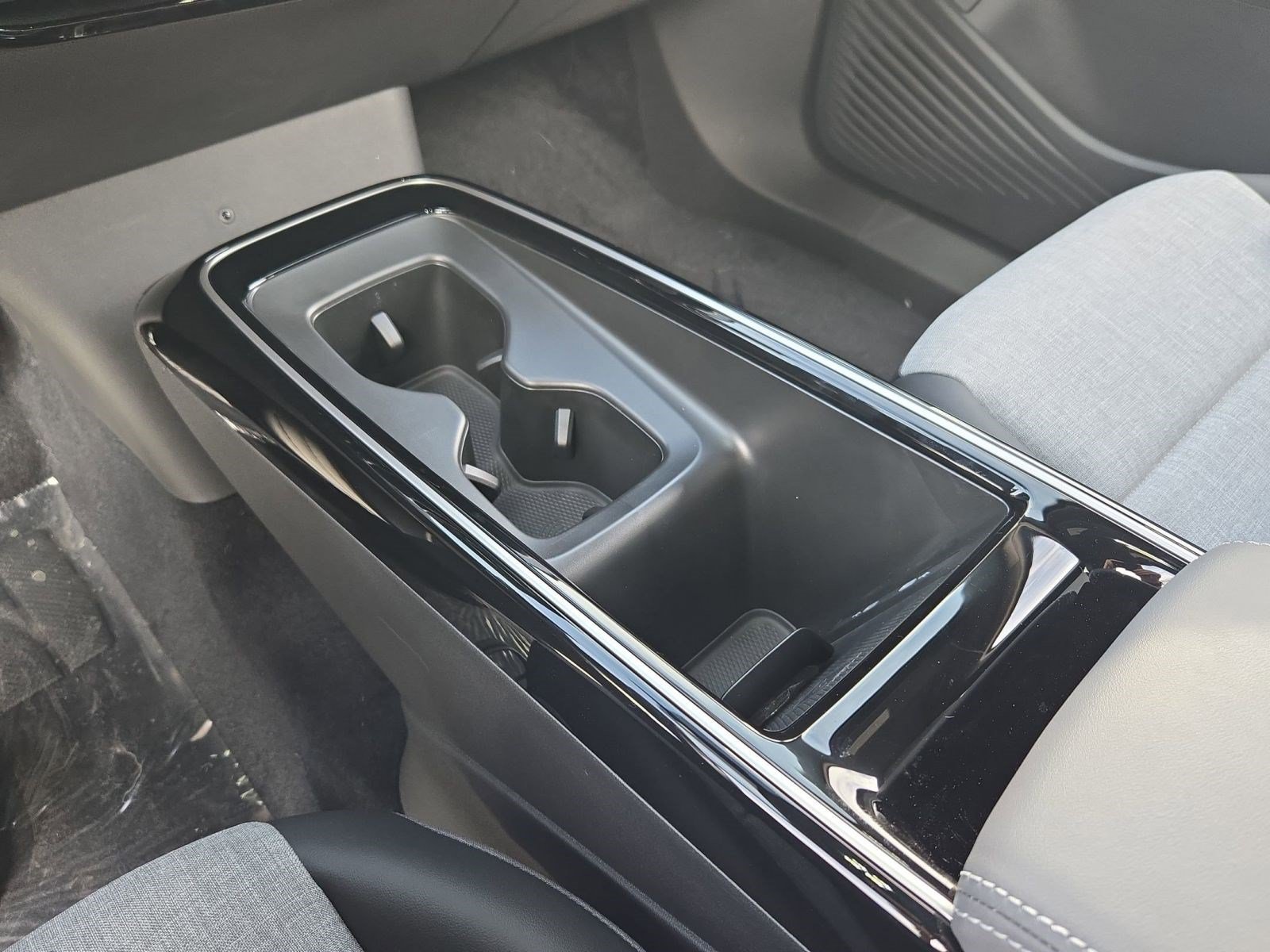 2026 Volkswagen ID.4 PRO - Photo 18