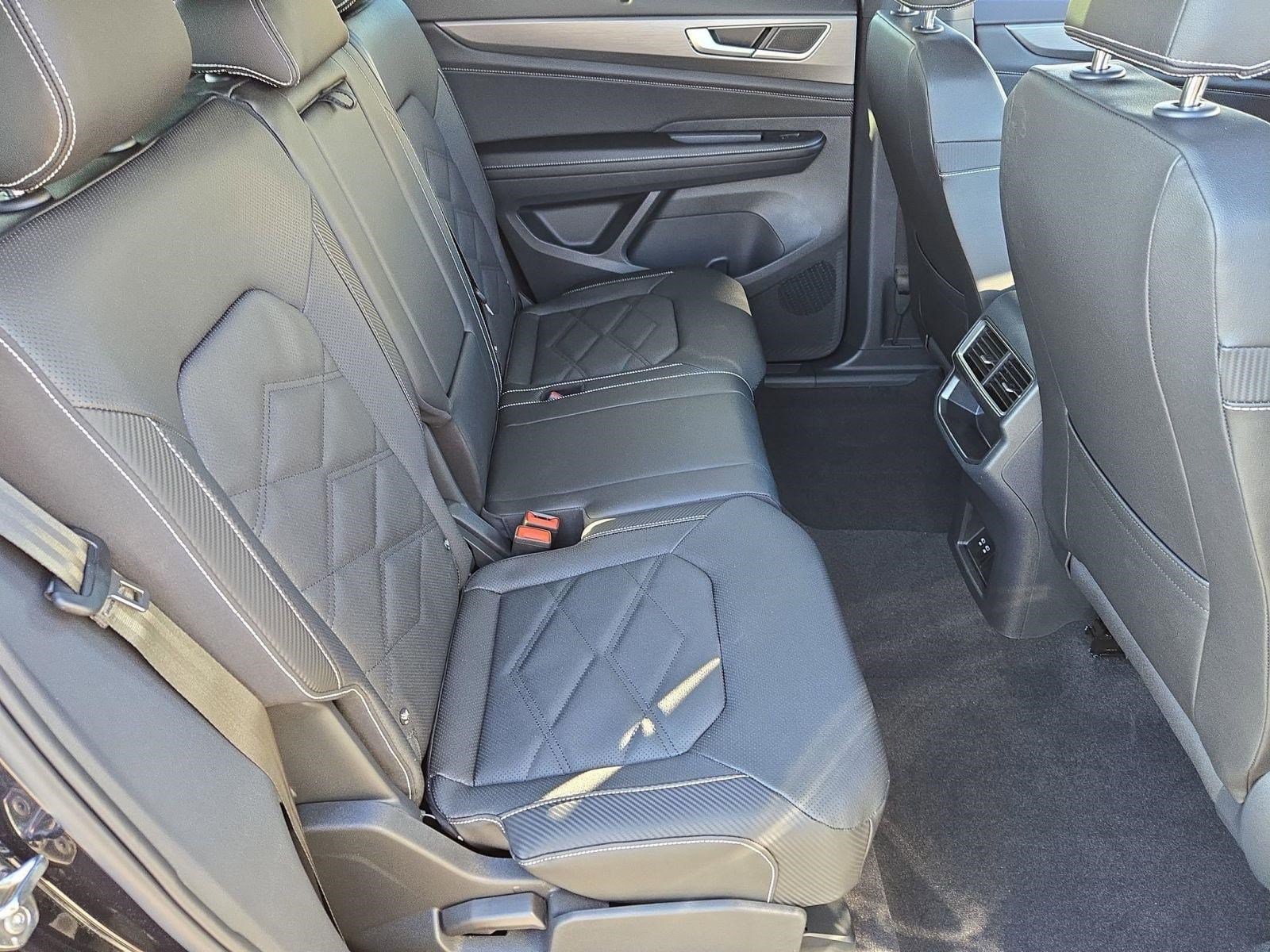 2026 Volkswagen Atlas Cross Sport SE w/Tech - Photo 23