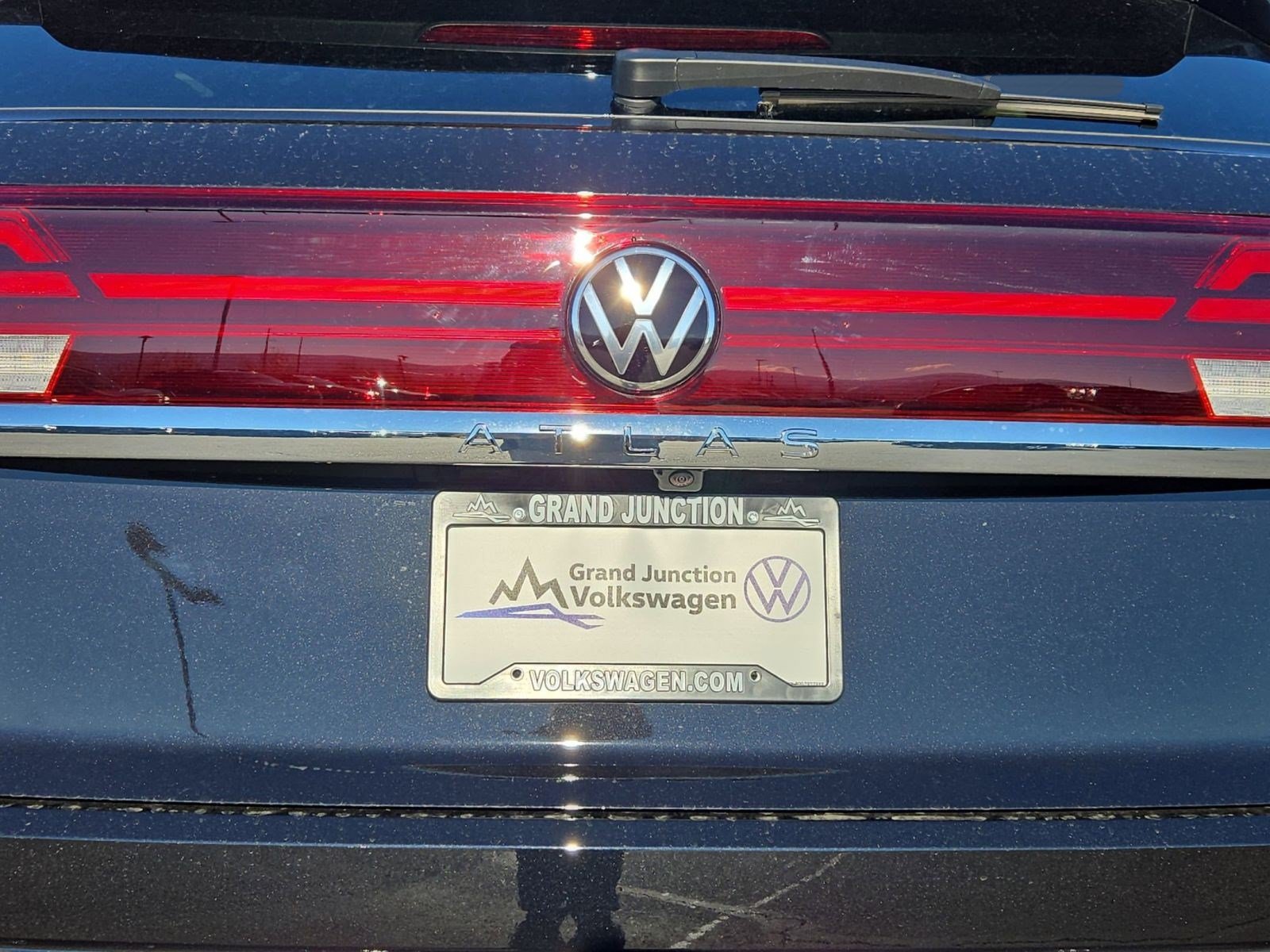 2026 Volkswagen Atlas Cross Sport SE w/Tech - Photo 18