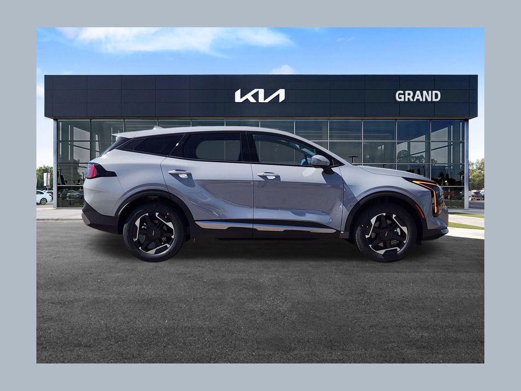 New 2027 Kia Sportage Hybrid S SUV