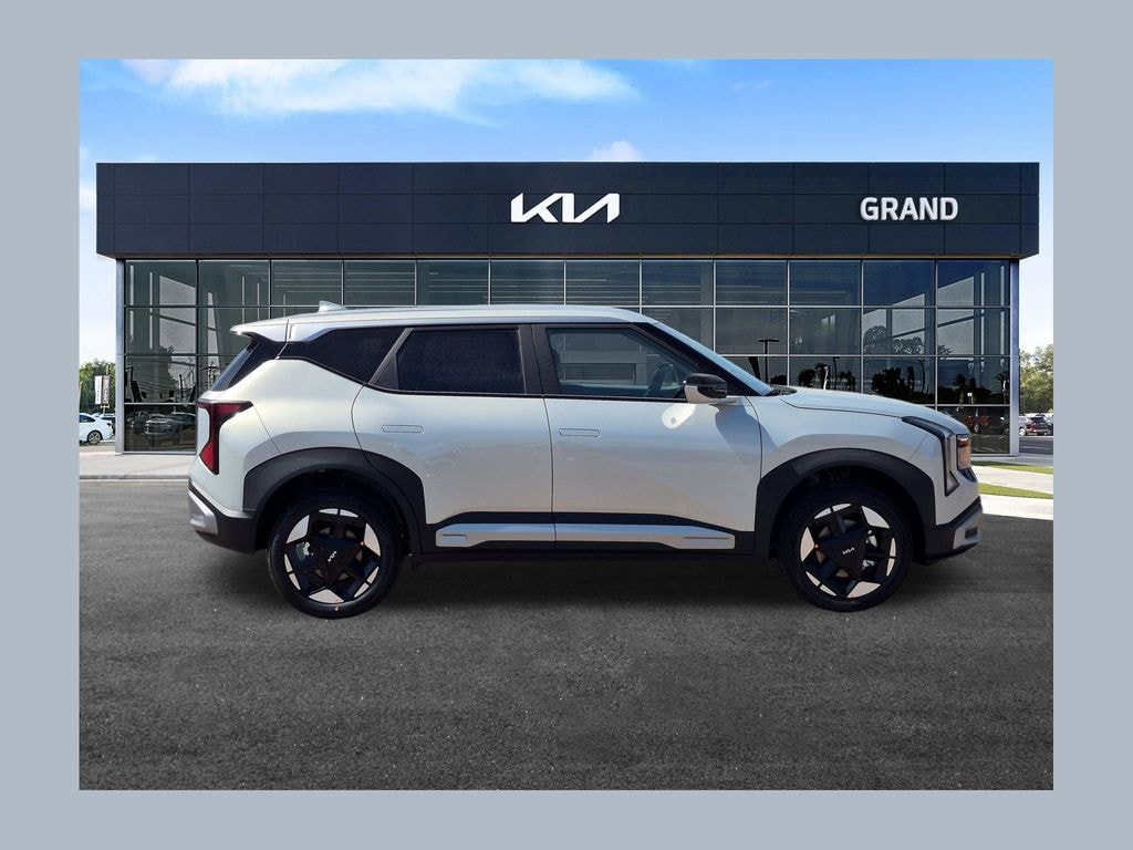 New 2027 Kia Seltos S SUV