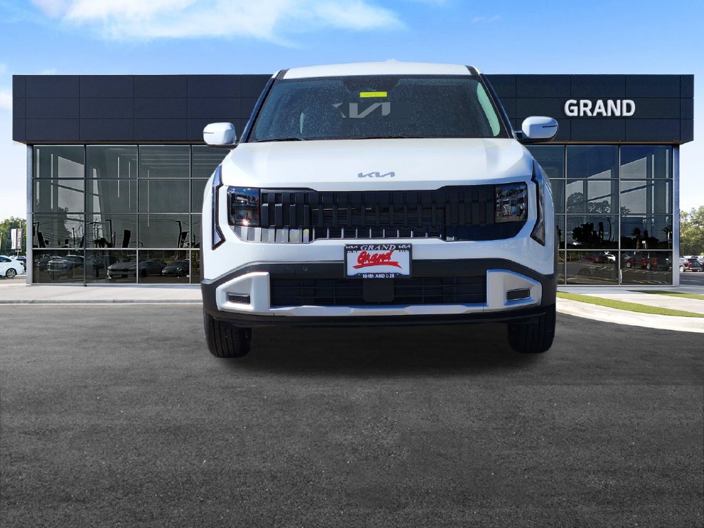 New 2027 Kia Seltos LX SUV