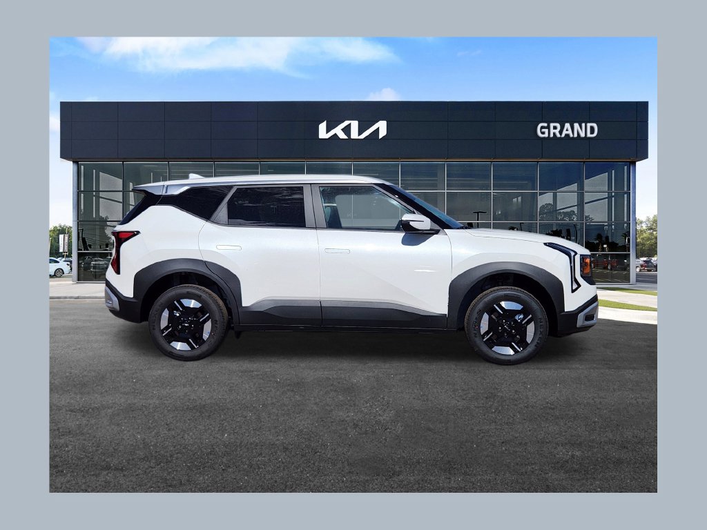 New 2027 Kia Seltos LX SUV