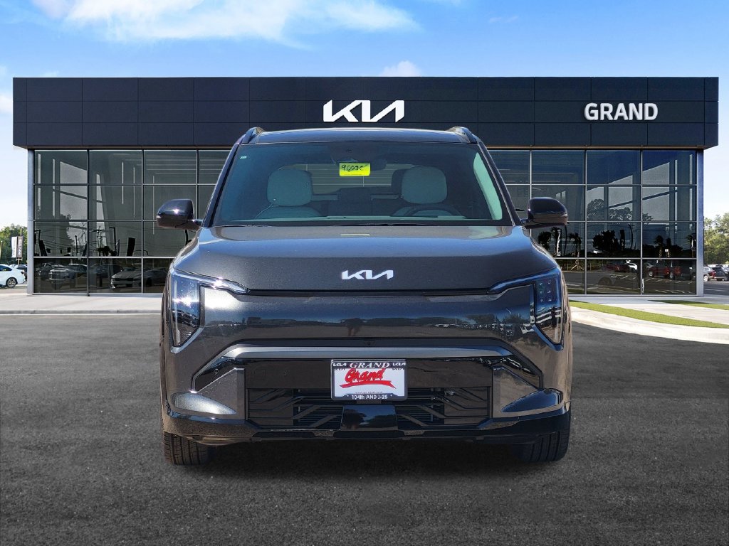 New 2027 Kia EV3 GT-Line SUV