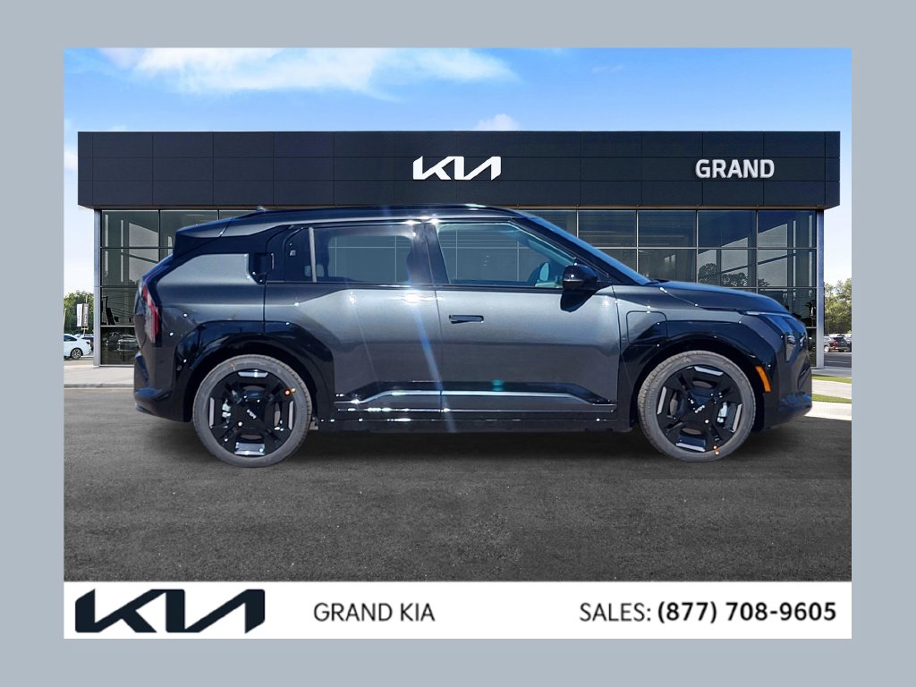 New 2027 Kia EV3 GT-Line SUV