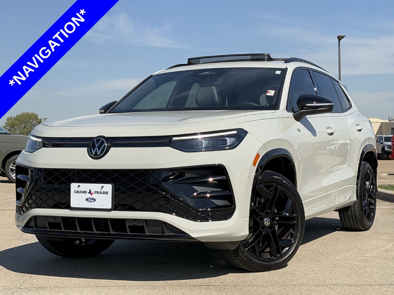 Used 2025 Volkswagen Tiguan 2.0T SE R-Line Black SUV