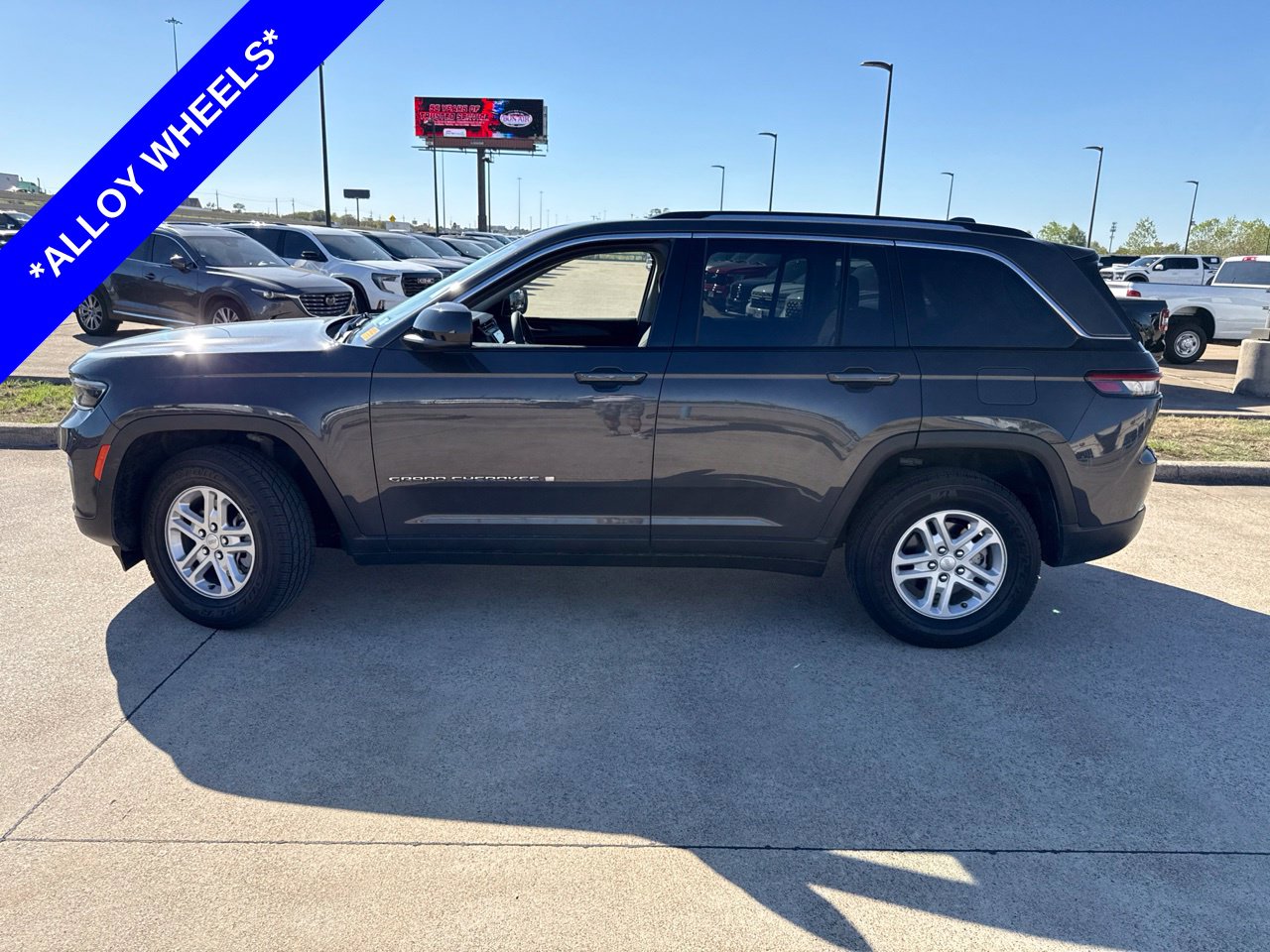 Used 2023 Jeep