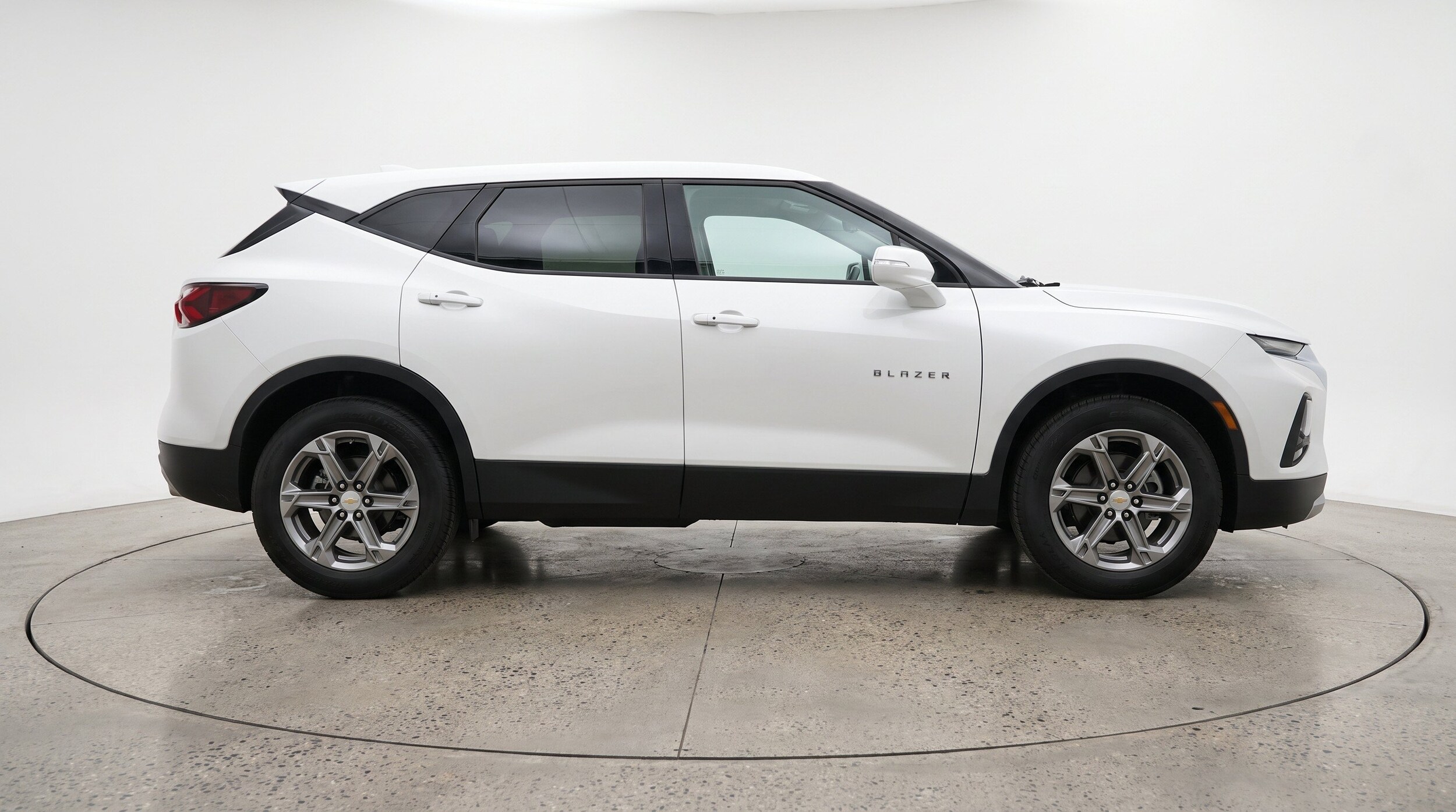Thumbnail: 2026 Chevrolet Blazer - 10