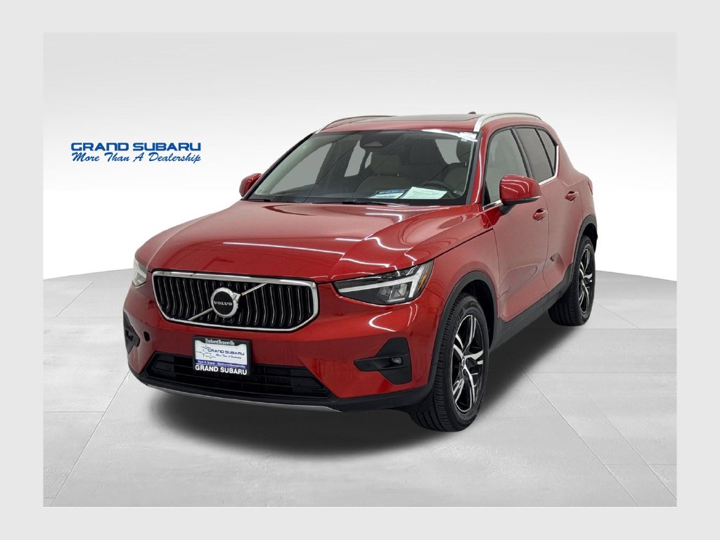 2023 Volvo XC40